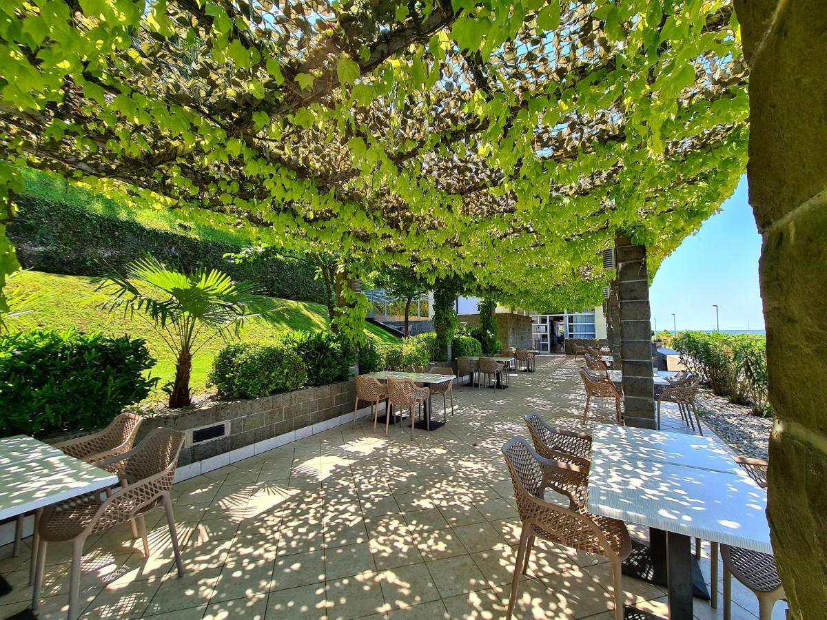 Hotel Oleander - Oleander Resort Strunjan Bagian luar foto