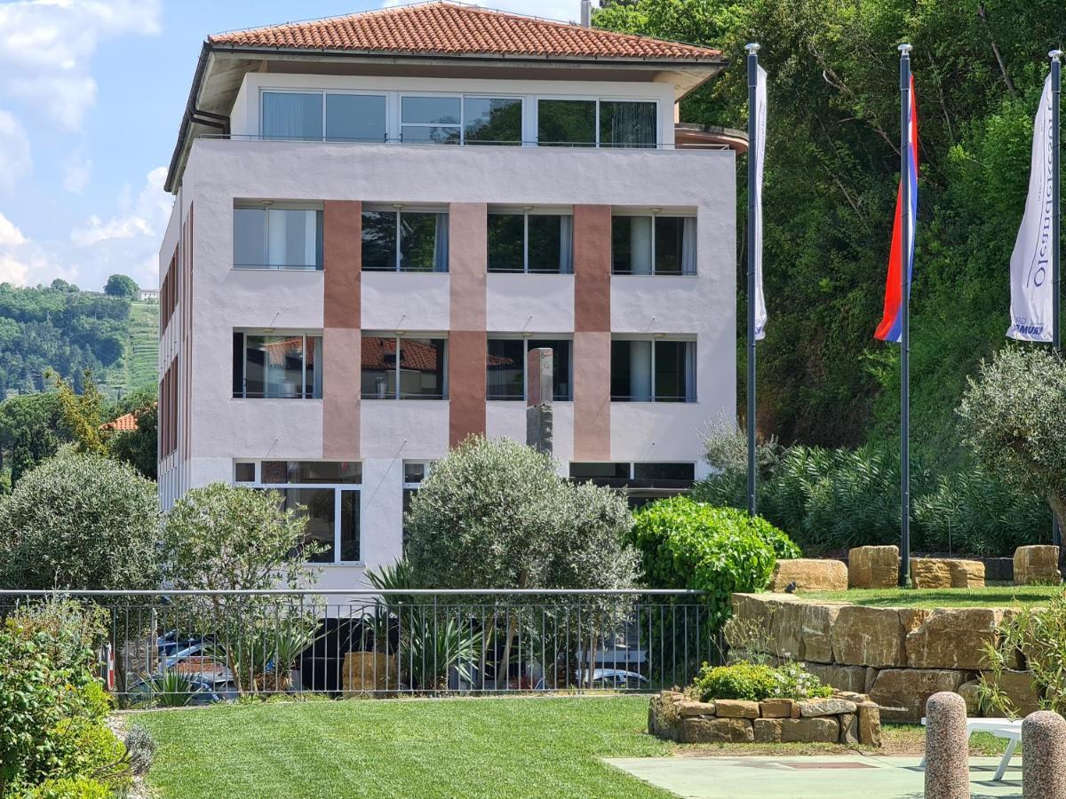 Hotel Oleander - Oleander Resort Strunjan Bagian luar foto