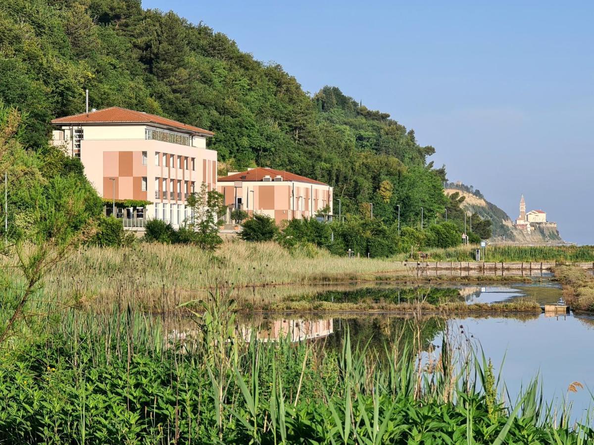 Hotel Oleander - Oleander Resort Strunjan Bagian luar foto