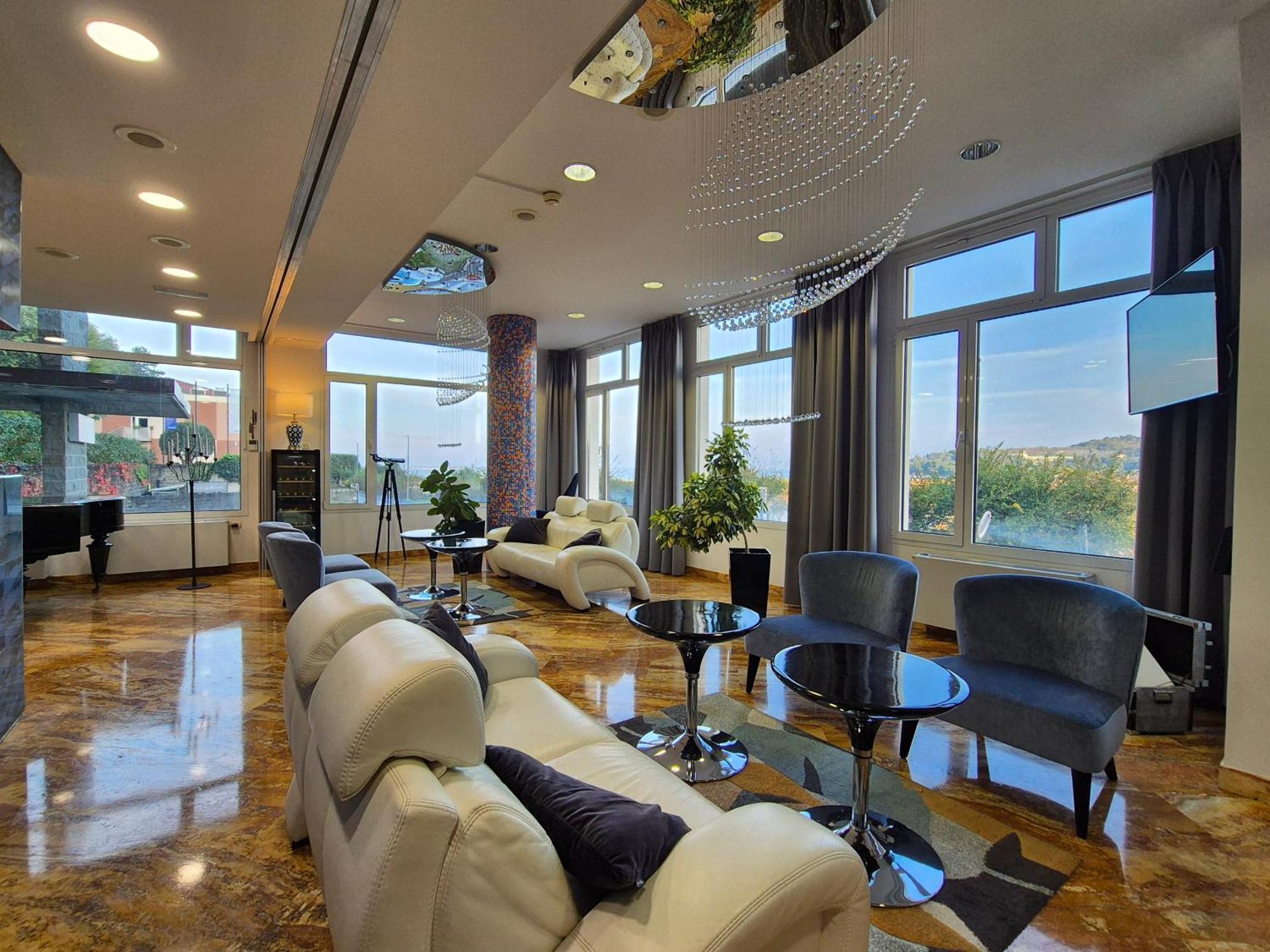 Hotel Oleander - Oleander Resort Strunjan Bagian luar foto